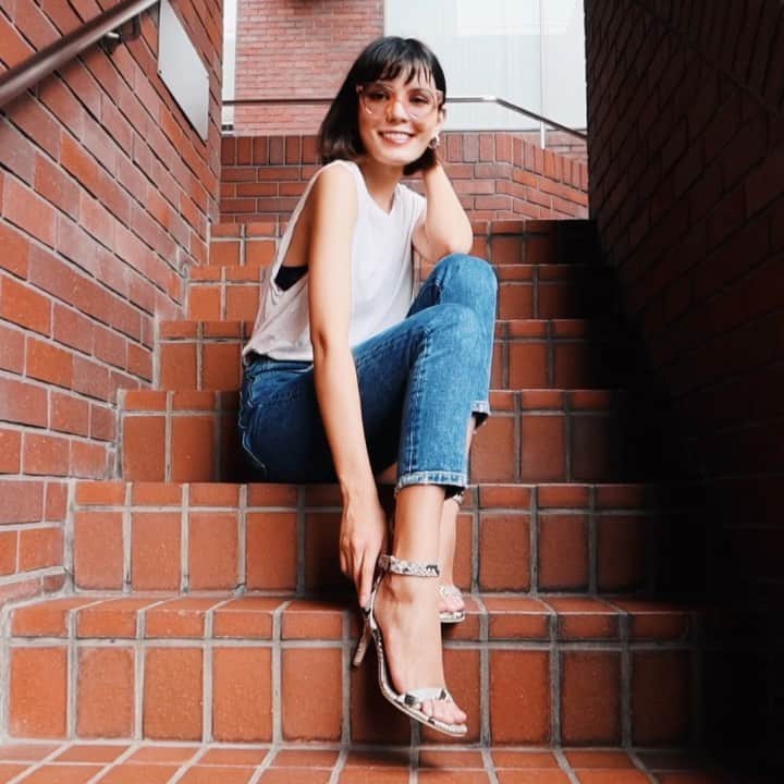 ケリーアンのインスタグラム：「7:00pm new YouTube vid - get ready👠✨  LINK in the Story highlights...☝️ YouTube動画 LINKはストーリーか私のツイッターにて ‪https://www.youtube.com/channel/UC_xk5GrRBhBIoflDFWc2yMw‬」