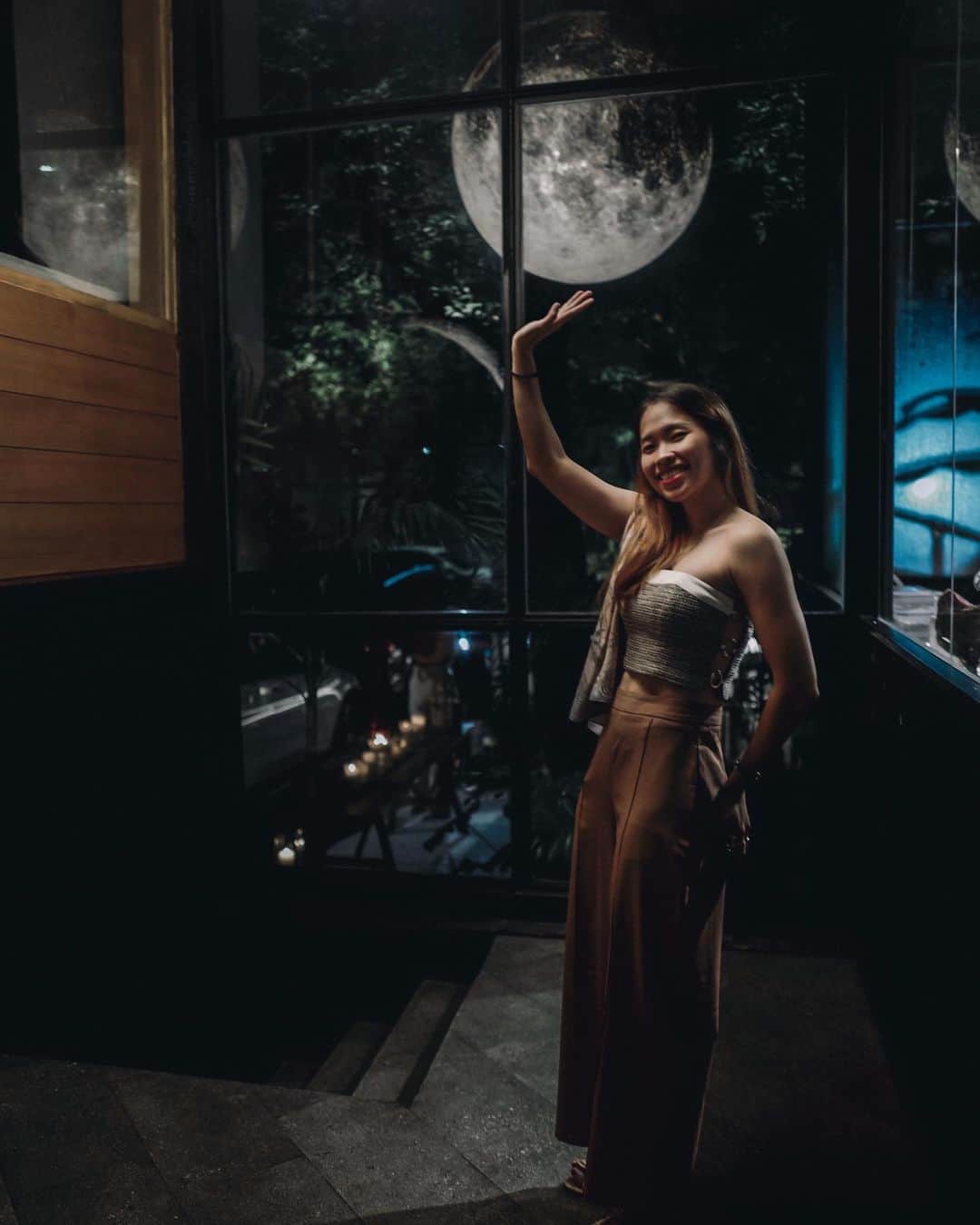 ラチャノック・インタノンのインスタグラム：「𝐀 𝐡𝐚𝐩𝐩𝐲 𝐦𝐞 😊🌒🌙」