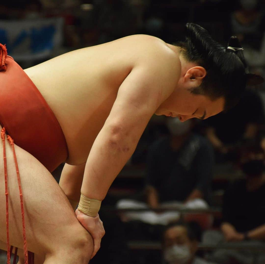 日本相撲協会さんのインスタグラム写真 - (日本相撲協会Instagram)「大相撲九月場所、九日目。今場所もいよいよ残り半分。取組以外にも注目‼️  @sumokyokai  #大相撲 #sumo #相撲 #力士 #お相撲さん #スポーツの秋 #japanphoto #sumowrestlers #japanculture  #九月場所 #9月場所 #秋場所 #九月場所全力応援 #cooljapan #炎鵬 #大栄翔 #北勝富士 #正代 #行司 #呼出し #德勝龍 #推ししか勝たん」9月21日 19時29分 - sumokyokai