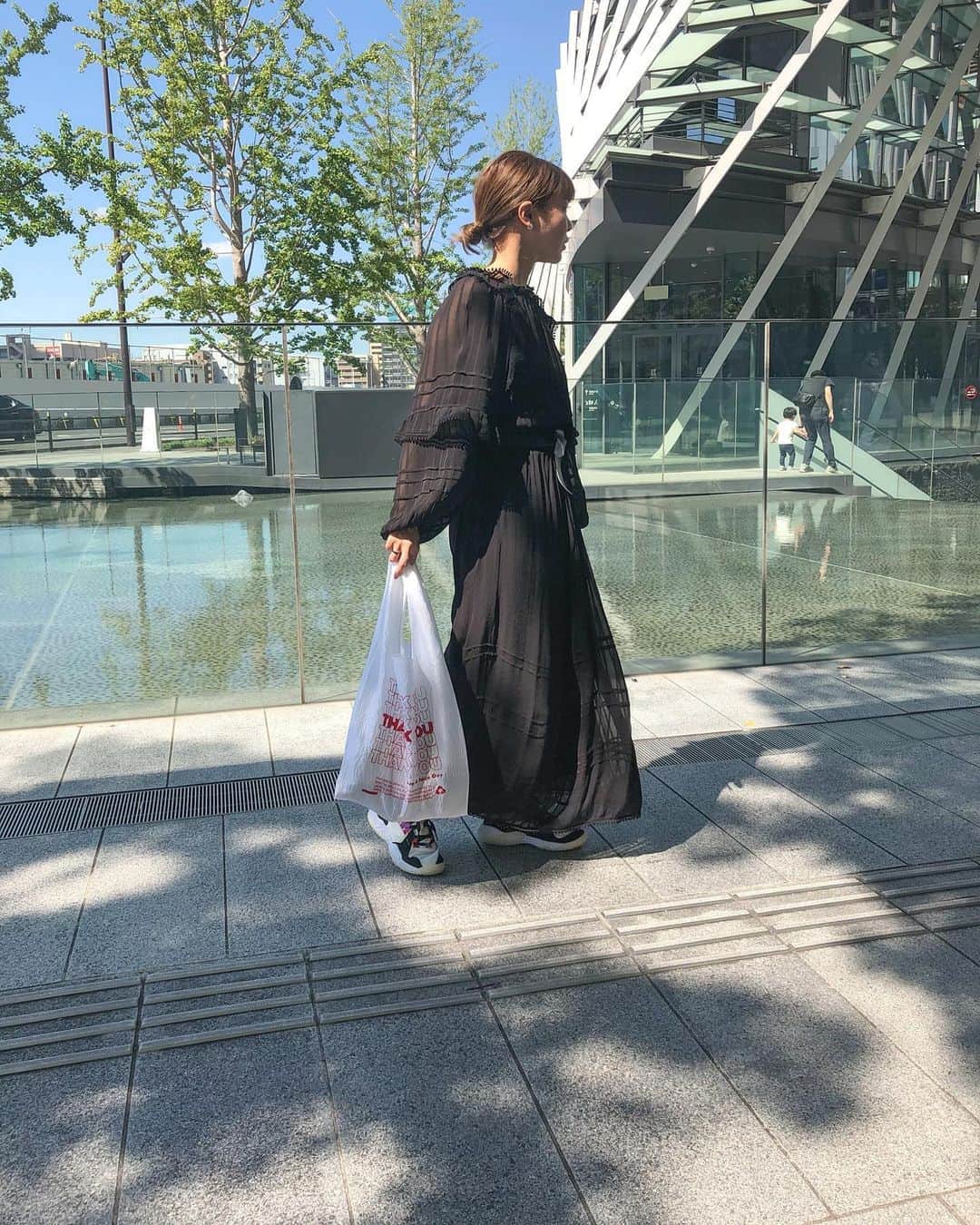 北岡りえのインスタグラム：「いつも雨ばっかりの休日で慣れてたら 今日は晴れたよ(嬉しいがすぎる)☀️  明日から新しいスタッフも仲間入りで 楽しみの多い9月後半🍁」