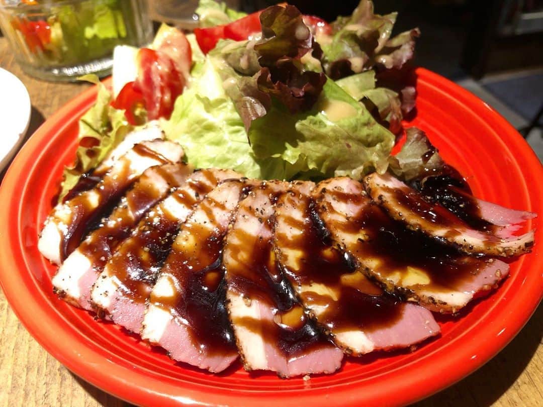 吉田早織のグルメインスタ