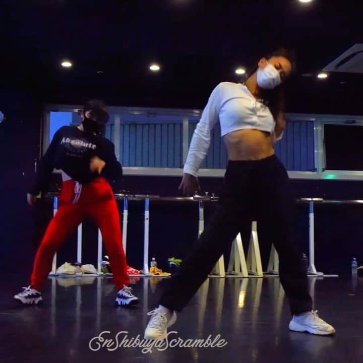 Asuka Fujimoriのインスタグラム：「🦋🌿🥀☁️💧 @janetjackson  1週目からみんなすごくキャッチしてくれて目が足りなかったけど振りも音にもクリアに踊ってくれたひよみりなりこりん🐰 ほんとニュアンスばっちりがーるずです❤︎ 来週のみんなを見るのが楽しみで仕方ないです🥰 #janetjackson#cartains#endancestudio」