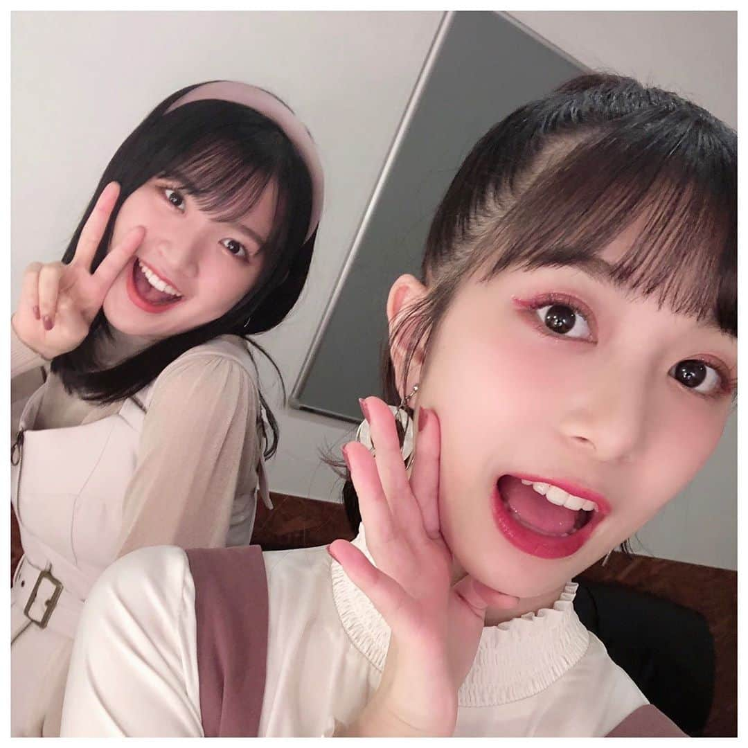 井上玲音さんのインスタグラム写真 - (井上玲音Instagram)「Zepp Tokyo ･ @rikako_sasaki.official @angerme_official @ami_tanimoto.official @mizuho_ono.official @tsubakifactory_official @beyooooonds_official ･ 楽しくて、ひたすら愉快な楽屋でした！ コンサートも新しいライブ形式で、緊張増し増しでした😌 ･ #アンジュルム #佐々木莉佳子 #笠原桃奈 #つばきファクトリー #谷本安美 #小野瑞歩 #秋山眞緒 #BEYOOOOONDS #前田こころ #平井美葉 #juicejuice #井上玲音」9月21日 21時24分 - rei_inoue.official