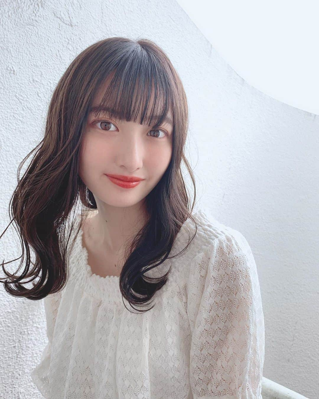 浅賀美咲さんのインスタグラム写真 - (浅賀美咲Instagram)「4連休はあと1日ですね！皆さんどう過ごされてますか？  食欲の秋になりましたね🍠 美味しいものたくさん食べたいなぁ😋  こちらは先日ヘアメイクして頂き、撮影した写真です✨✨  💠1日1回の投票お願いします🤲 →→プロフィールのURLから  💠Twitterにも違う写真を載せていますので、見てくださいね😆  #ミス成蹊 #ミス成蹊コンテスト #ミス成蹊コンテスト2020  #ミスコン #ミスコンテスト #ミスコンファイナリスト  #オレンジメイク」9月21日 21時29分 - miss20seikei_5