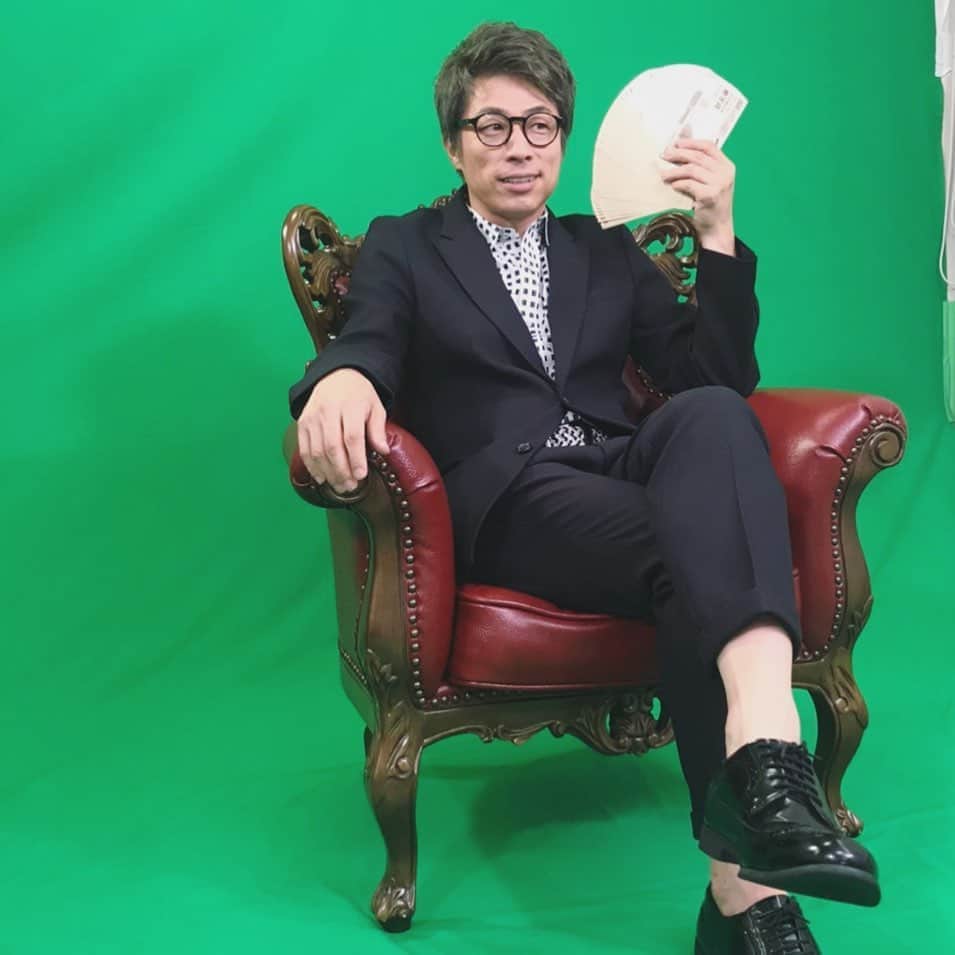田村淳のインスタグラム：「100万円です^_^ 100万円貰ったら何に使いますか？」