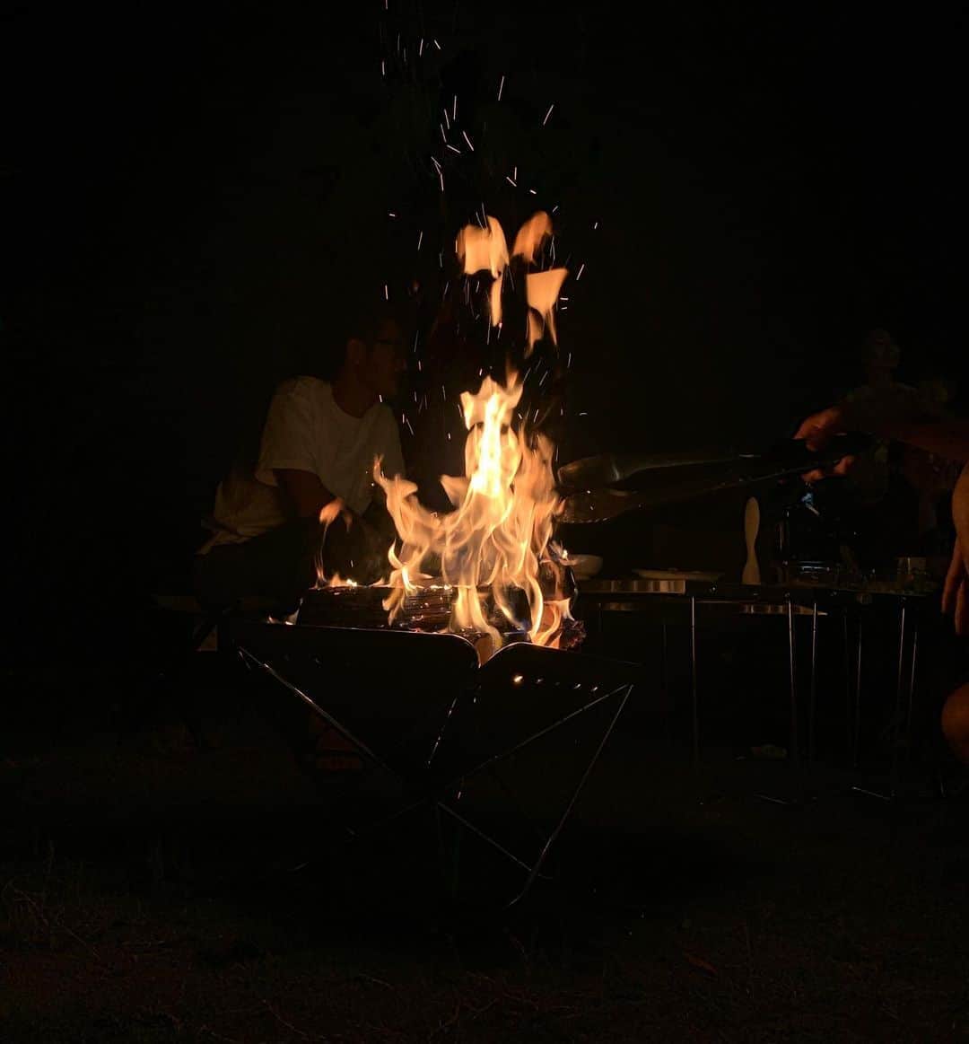 鈴木六夏さんのインスタグラム写真 - (鈴木六夏Instagram)「焚き火 and BBQ !!!! #おうち時間」9月21日 22時00分 - rikuka.62
