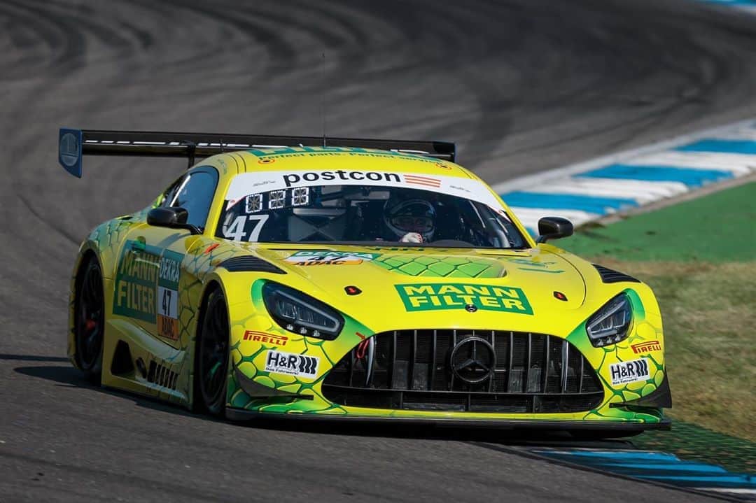 Mercedes AMGさんのインスタグラム写真 - (Mercedes AMGInstagram)「It was a tough challenge for our Mercedes-AMG Customer Racing Teams in the ADAC GT Masters last weekend. After two top ten results on Saturday (P6 and P9), our six Mercedes-AMG GT3s crossed the finish line in fourth, seventh and ninth place on Sunday. Two more cars made it into the points in the second race as well. Thanks to @htpmotorsport / @winwardracing, @schuetzmotorsport, @toksportwrt and @zakspeed and see you at @sachsenring_official from 2-4 October for the next round of the ADAC GT Masters. #MercedesAMG #AMGGT3 #MercedesAMGMotorsport #10YearsAMGCustomerRacing #GTMasters」9月21日 22時02分 - mercedesamg