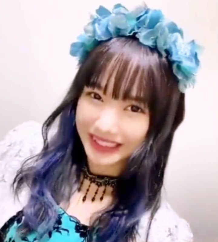 モーニング娘。'20のインスタグラム：「- . もう可愛いすぎて死ぬ、、、 . . #横山玲奈 . .」