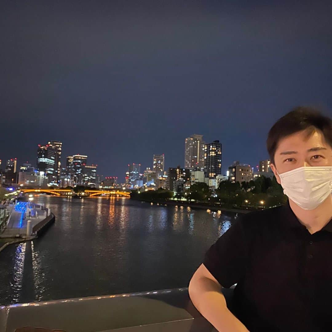 吉村洋文さんのインスタグラム写真 - (吉村洋文Instagram)「水都大阪 #夜景 #都構想 #偶然都構想カラー #四色」9月21日 22時54分 - yoshimurahirofumi