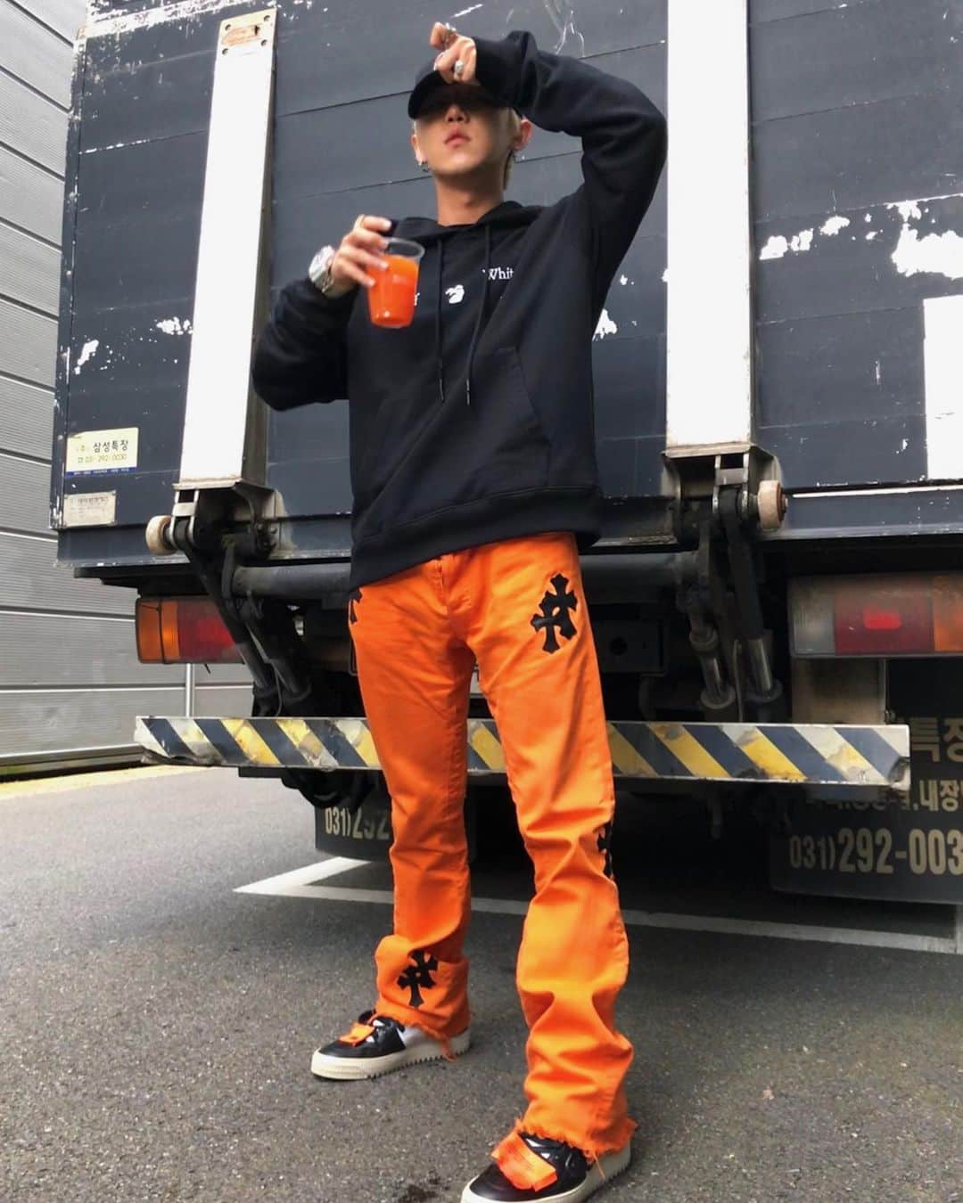 ソン・ファミンのインスタグラム：「AREA VERYRARE🐍」