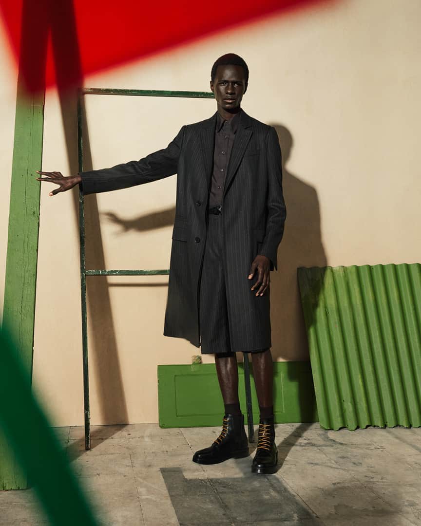 のインスタグラム：「The new Autumn-Winter 2020 campaign features classic menswear templates reworked to encompass the increasingly distinct and fluid nature of contemporary masculine identities. #FerragamoAW20」