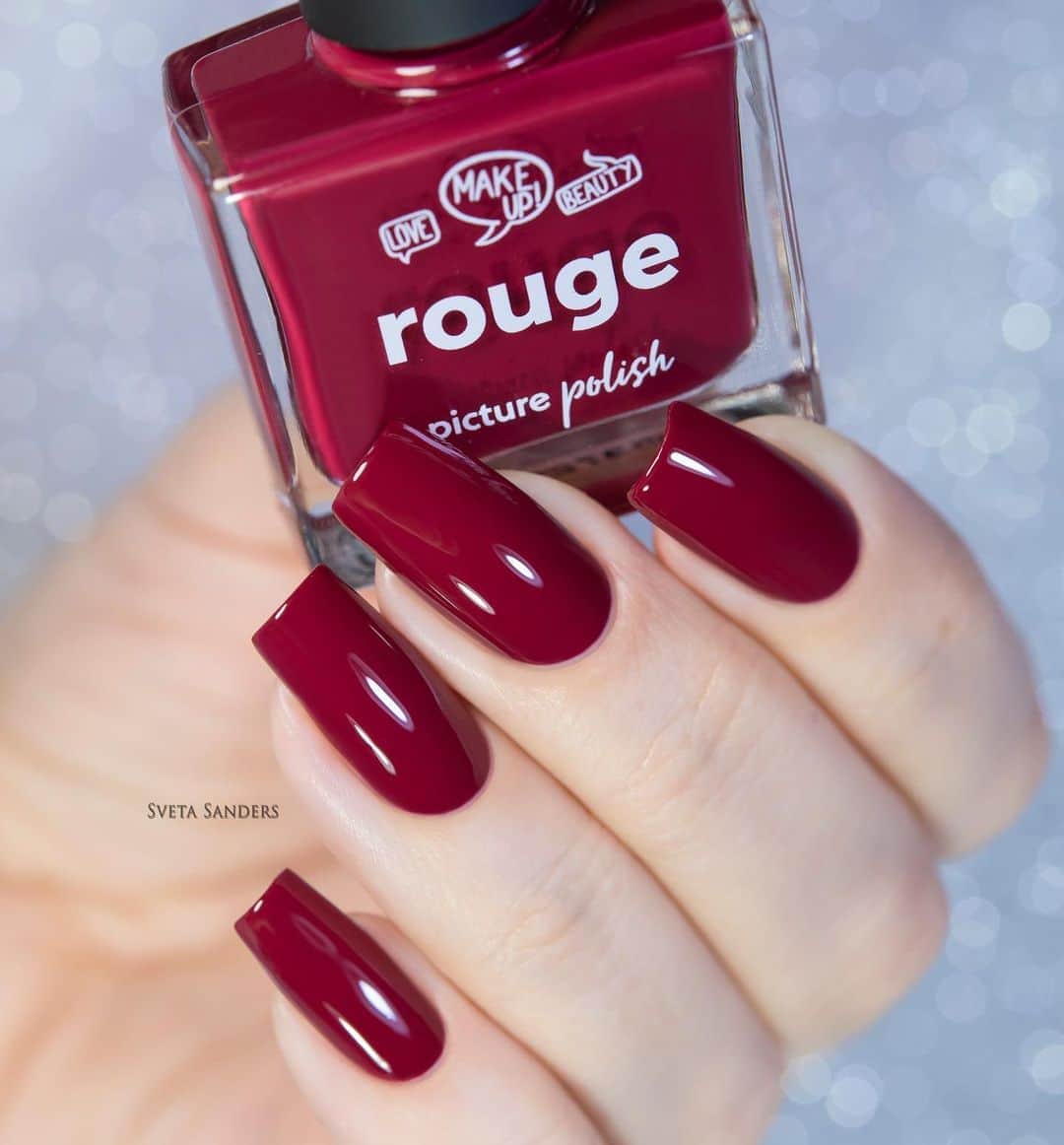 Sveta Sandersのインスタグラム：「#PicturePolish Rouge by @picturepolish ❤️ А как вам такая новиночка?😻 Самый осенний оттенок, который можно себе представить!」