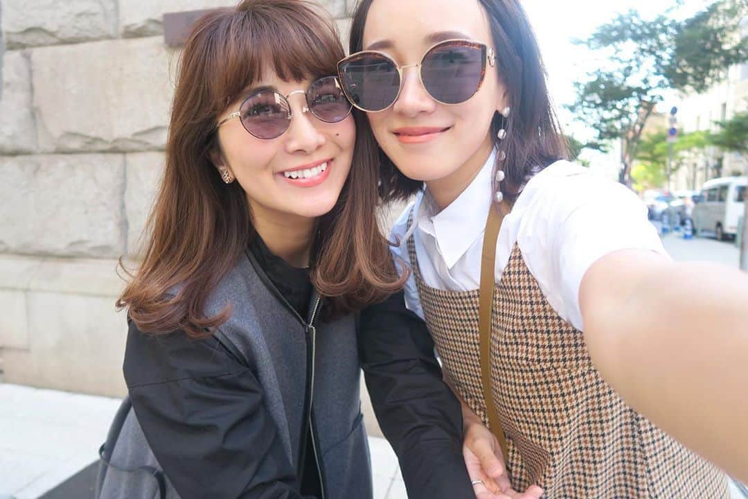 Mai Wakimizuのインスタグラム：「今日はsaorinとランランlunch♡思いがけずときめく出会いがあって、お買い物も満喫♡なんだかこんな写真もめちゃくちゃ久しぶりで嬉しいな＼(^o^)／」