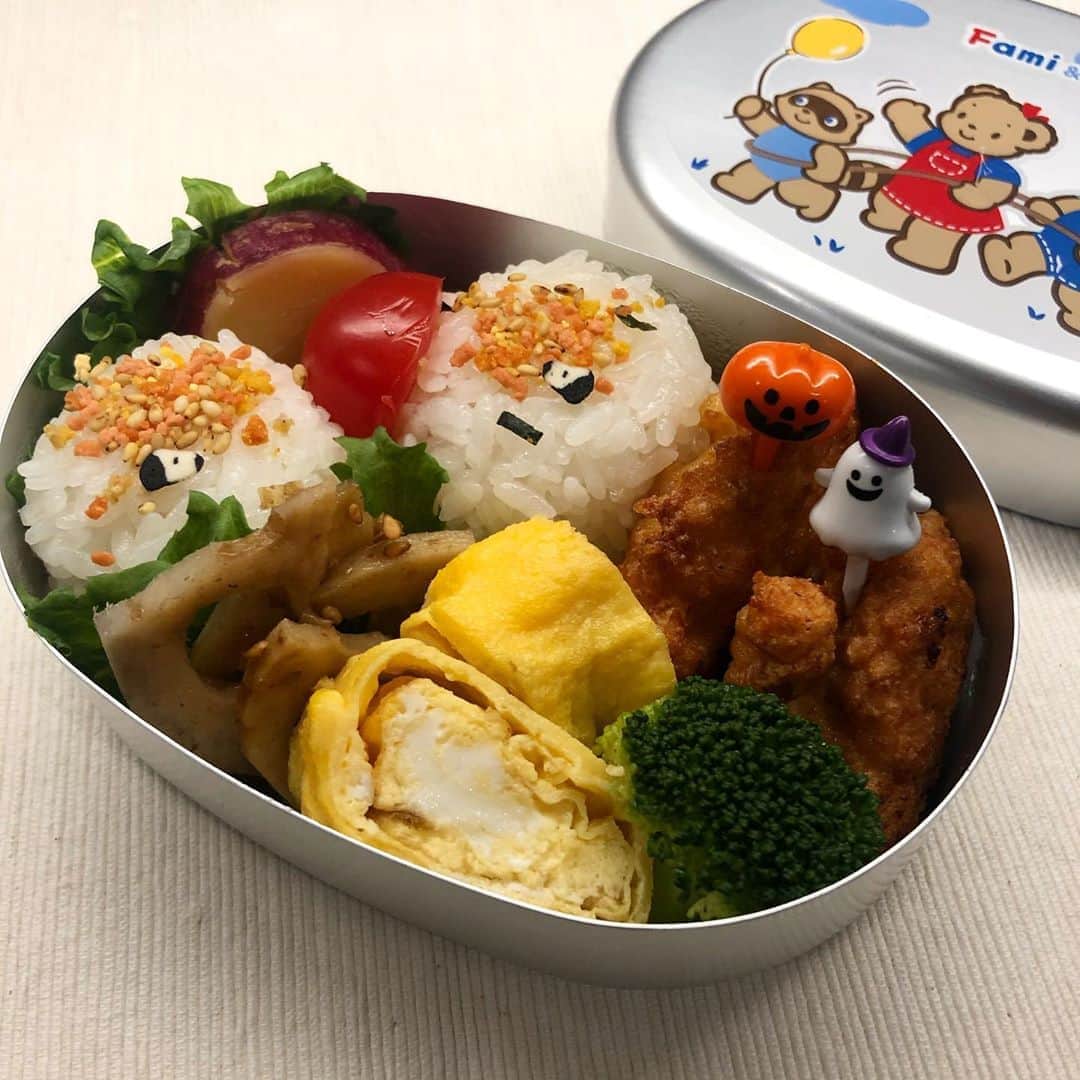 のインスタグラム：「・ おいもほり遠足🍠🍠🍠 ミニチュア弁当 不思議な形のお芋たくさん掘ってきてくれました🙄 ・ ・ #たろーしんの秋」