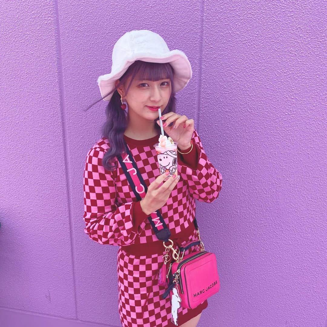しなこのインスタグラム