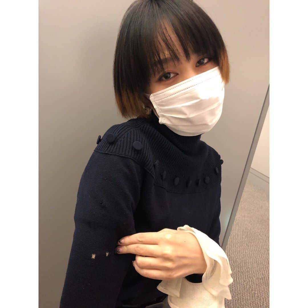 中島美嘉さんのインスタグラム写真 - (中島美嘉Instagram)「. ピストンさん 本来の私を引き出しまくって くださります 本当にまた勝手に いきますからね  #JWAVE #GLOOVELINE #ピストン西沢 さん #穴 #聞いてくださった方にしかわからない #フラゲ日」10月6日 19時29分 - mikanakashima_official