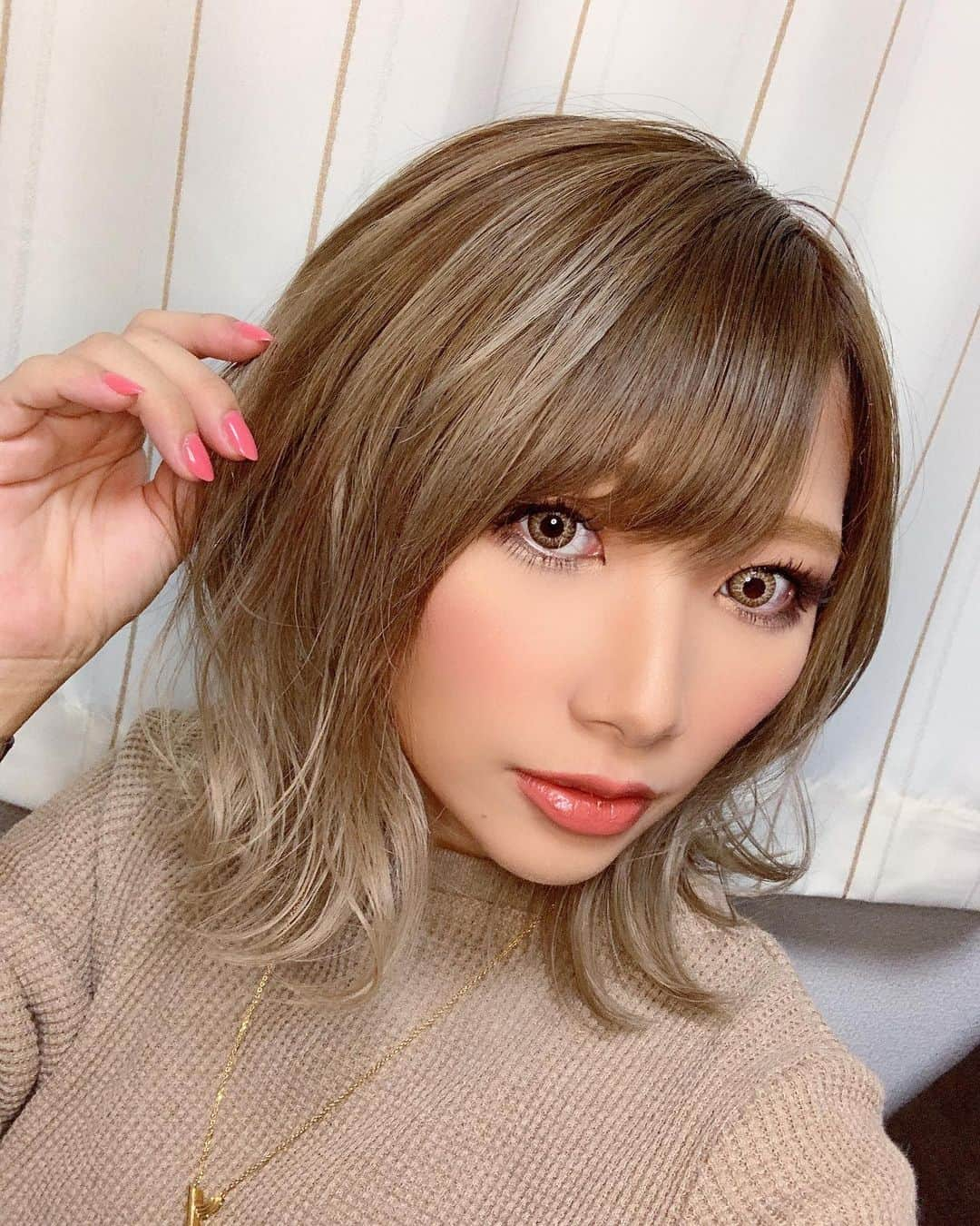 高橋由真のインスタグラム