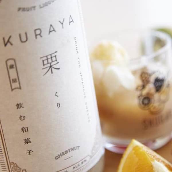 KURAND@日本酒飲み放題さんのインスタグラム写真 - (KURAND@日本酒飲み放題Instagram)「はじめての 飲む和菓子のリキュール  『KURAYA 栗』 ——————————— お酒に関するご質問はオンラインショップでお待ちしております。 おいしかったら #kurand で投稿してください！ ——————————— 「飲む和菓子」をコンセプトに、様々な日本酒の蔵元と共につくった本格的な和リキュール「KURAYA（クラヤ）」シリーズ。最高級の和菓子を連想させる、和のテイストに満ちたリッチな味わいが楽しめます。  #kurand #クランド #お酒 #sake #リキュール  #KURAYA 栗 #オンラインショップ #通販 #かわいいパッケージ #飲みやすい #栗 #北岡本店  #飲む和菓子」10月6日 11時53分 - kurand_info
