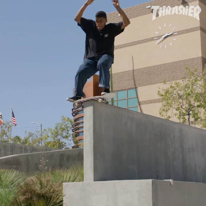 スラッシャーのインスタグラム：「👉🏾 @_christianhenry making big moves for @realskateboards 📈 Part playing on our YouTube channel 📺」