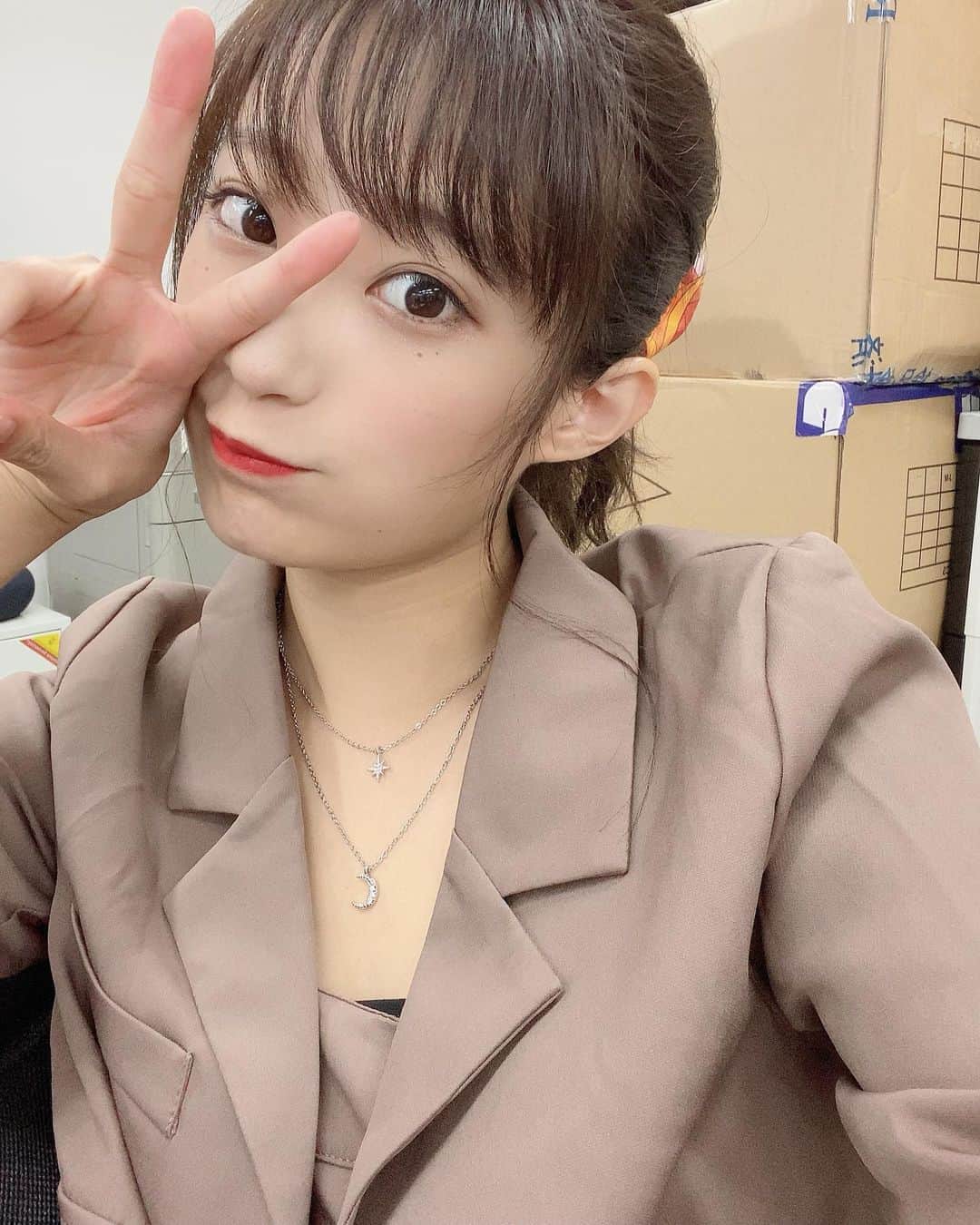ミクのインスタグラム：「✌️#셀카 #ootd #followｍe」