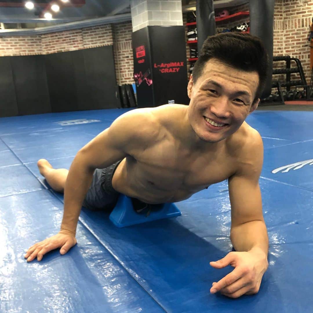 ジョン・チャンソンのインスタグラム