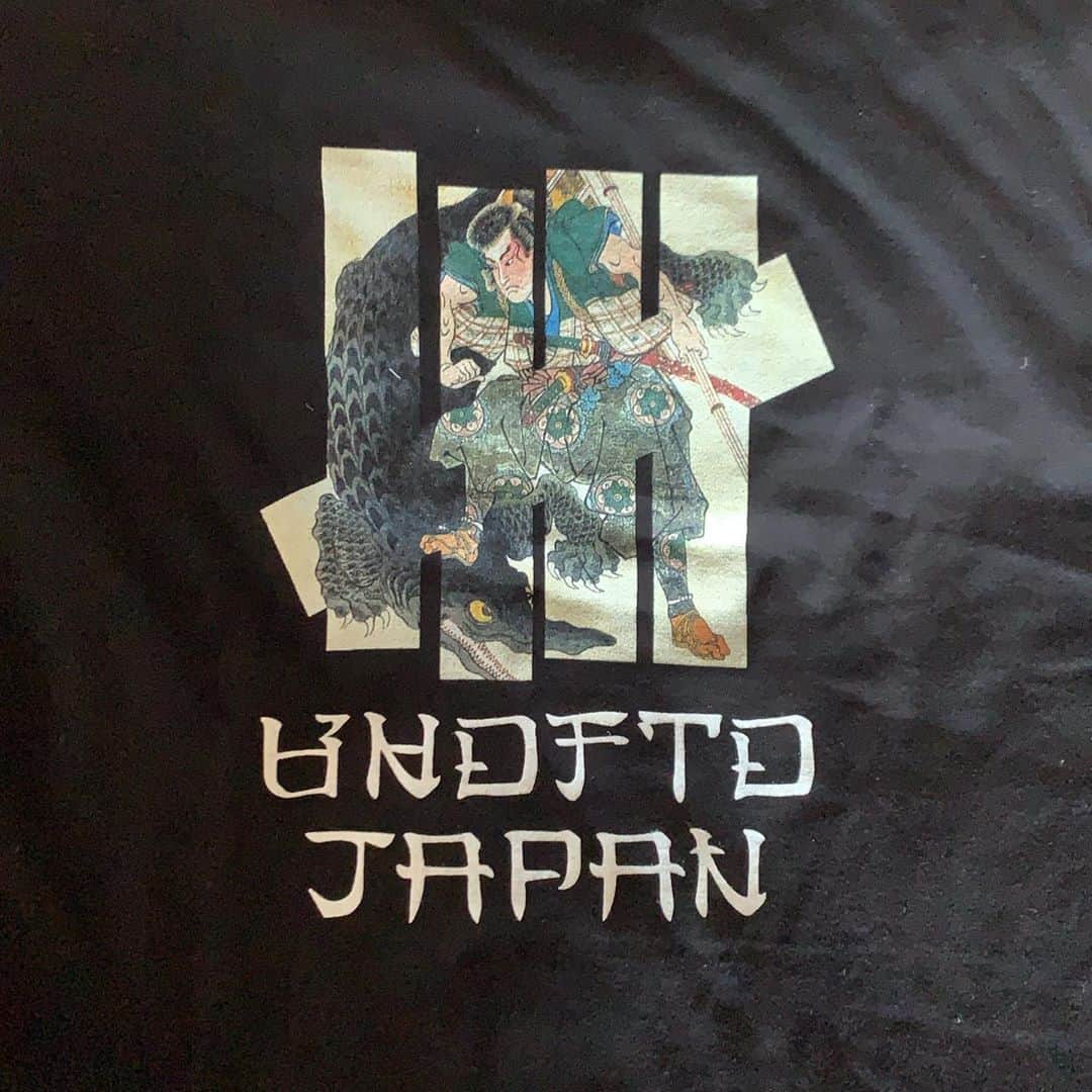 アダム・ジョーンズさんのインスタグラム写真 - (アダム・ジョーンズInstagram)「Thanks @undefeatedinc @undefeated_japan  for the swag」10月6日 13時44分 - simplyaj10