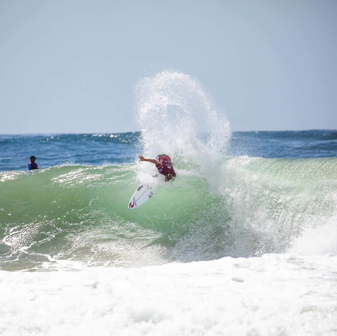 オーウェン・ライトさんのインスタグラム写真 - (オーウェン・ライトInstagram)「Fun day back in the jersey! It’s nice to be surfing for charity @wsl  @ripcurl_aus @dragonalliance @ocean_earth79 @lifecykel @dhdsurf」10月6日 14時03分 - owright