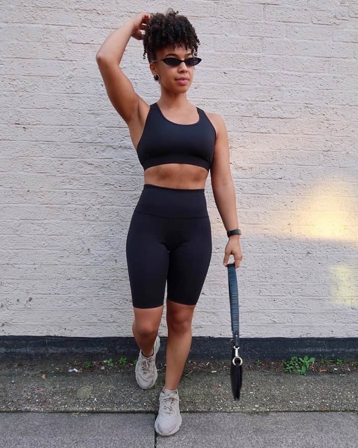アクセサライズのインスタグラム：「We call this look might go workout or might just work it.  📷: @shantefranca  Tap the link in our bio to shop #Accessorize #Accessorizer #ActivebyAccessorize」