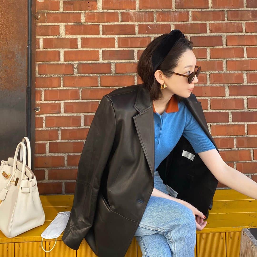 カン・ミンギョン のインスタグラム：「.. 🥰 설탕 탈탈 넣고 에스프레소랑 우유랑」
