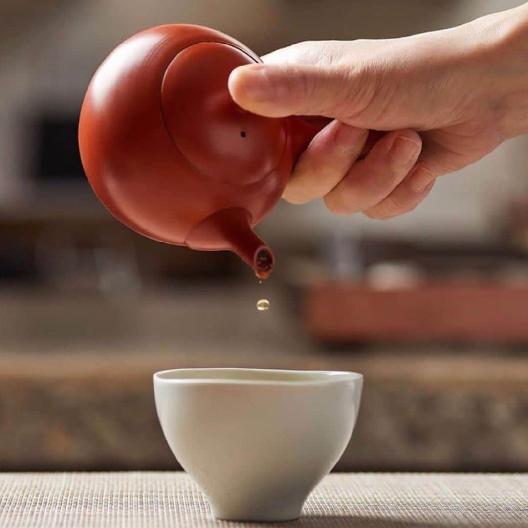 YAMAMOTOYAMA Foundedさんのインスタグラム写真 - (YAMAMOTOYAMA FoundedInstagram)「Good til the last drop! What tea are you kick starting your week with? #Yamamotoyama」9月22日 9時46分 - yamamotoyama_usa