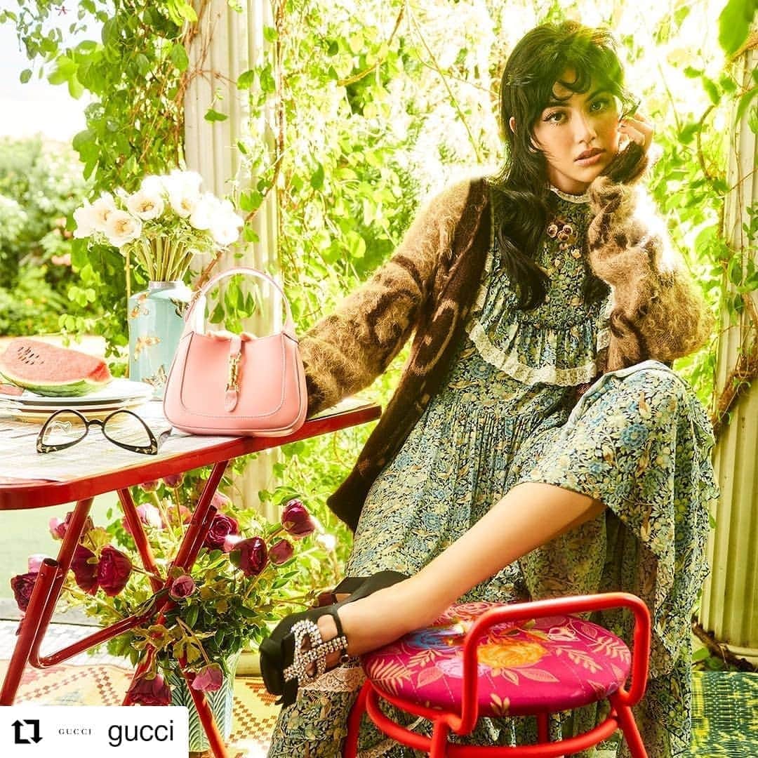 マイ・ダーウィカーのインスタグラム：「#Repost @gucci • • • • • • Presenting ‘Reservation for One’ an original series in collaboration with Vogue starring a cast of talents—including Rain @rain_oppa, #NayoungKim @nayoungkeem, #Hwasa @_mariahwasa and #DavikaHoorne @davikah—alongside @alessandro_michele’s latest archival reimagining the of the  #GucciJackie1961—a bag that transcends eras, style and gender. Photography by @sunhye_sunhye and @sootket_jiwpanit, styling by @songborah and @pookjongkol.」