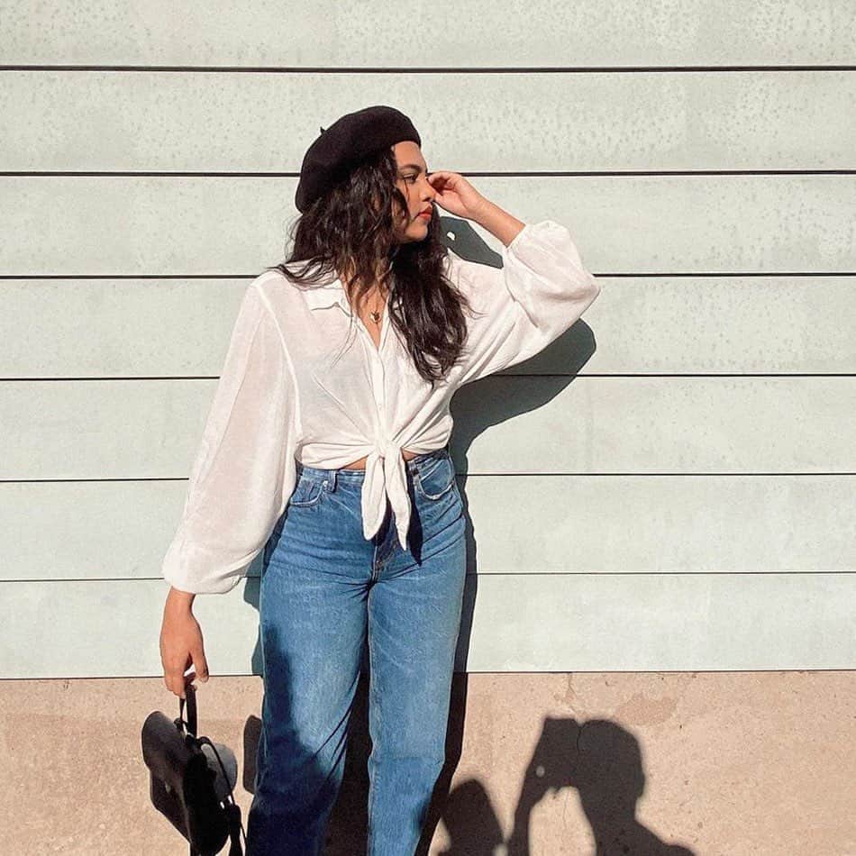 のインスタグラム：「Don’t mind us...just pretending we’re in Paris with @ashlynkvte 🥐🥖 Au revoir!」