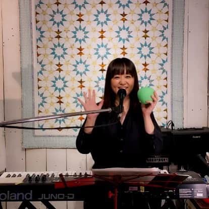 櫛引彩香のインスタグラム：「この前のレテ配信ライブ、アーカイブは今日まで。どうもありがとうございました🙇🏻‍♀️」