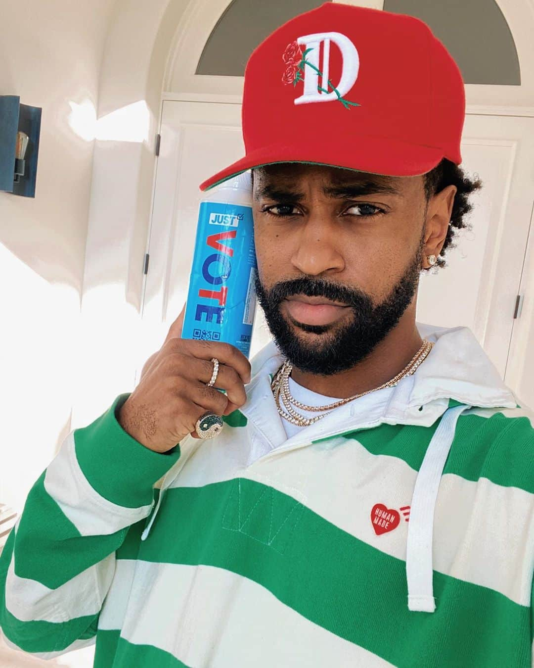 ビッグ・ショーンさんのインスタグラム写真 - (ビッグ・ショーンInstagram)「Hydrate, Register to Vote, And then VOTE! In that order...  Also updated @bigseanshop for you wit da rare pieces! Love 🌹🌍🙏🏾💙 #Detroit2」9月22日 10時41分 - bigsean