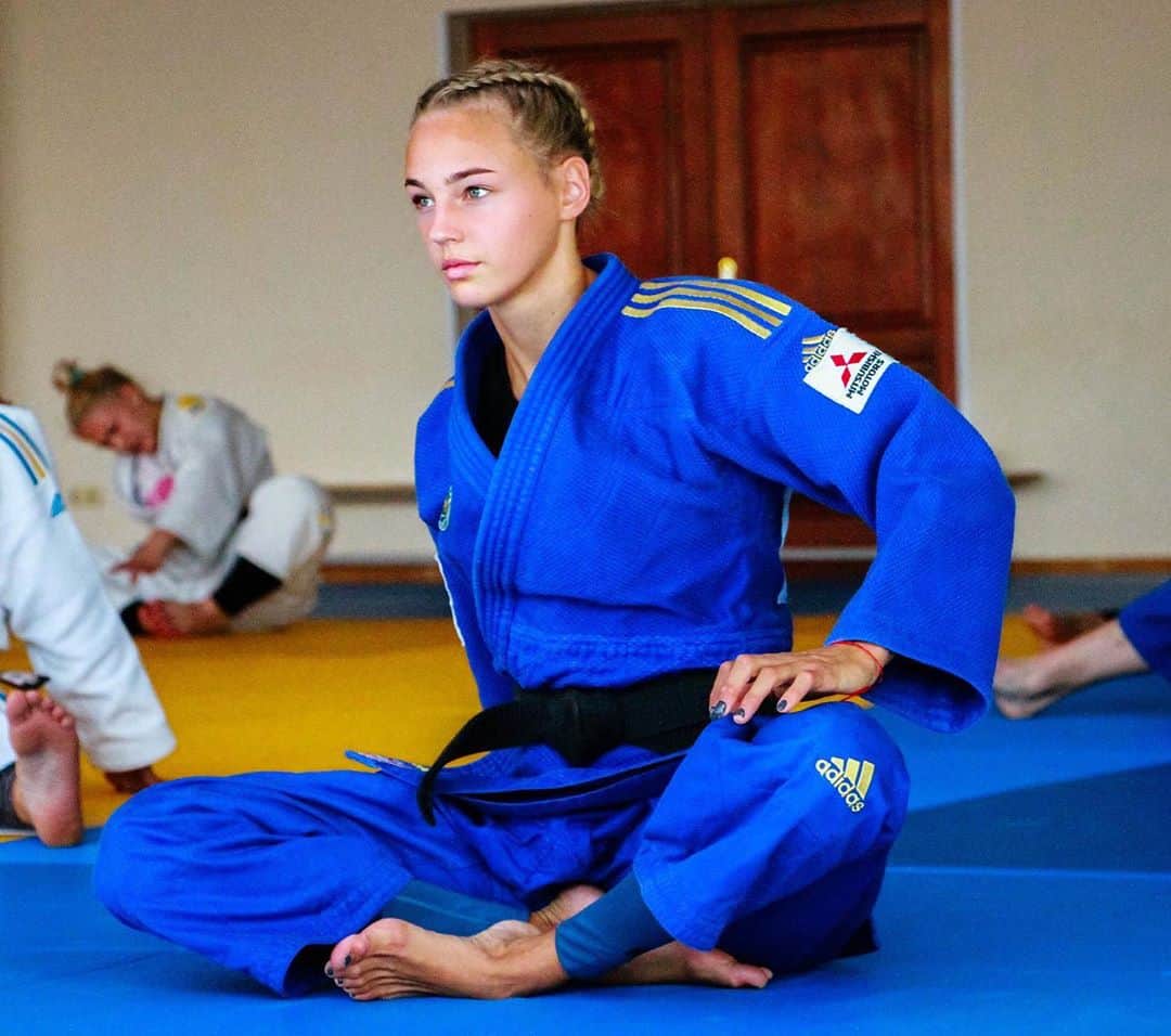 ダリア・ビロディドさんのインスタグラム写真 - (ダリア・ビロディドInstagram)「Warming up🙌 #judo #training」9月22日 2時43分 - dariabilodid7