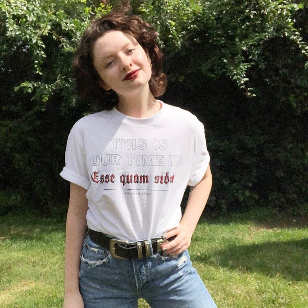 のインスタグラム：「“ESSE QUAM VIDERI is my home state of North Carolina’s motto. Translated from Latin it means: to be rather than to seem. In other words, to DO rather than to speak about doing. In other words, to VOTE rather than to simply wait for change to happen.” -@lachrwatson #THISISOURTIME⠀ ⠀ Make your voice heard! Tomorrow is #NationalVoterRegistrationDay and we’ve teamed up with @HeadCountOrg to help you register to vote (BTW it only takes 2 mins!), check on your voting status, find your polling place, sign up to volunteer and more!」