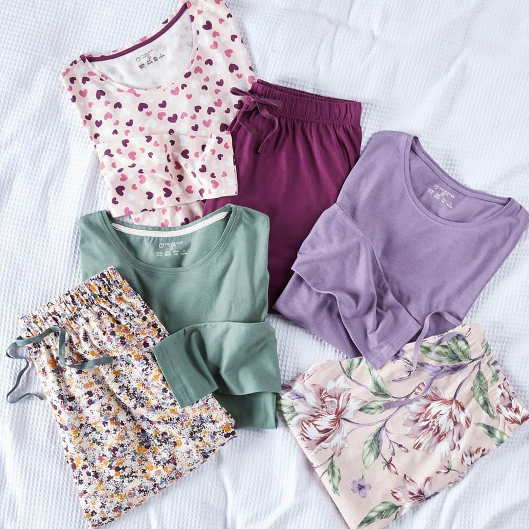 プリマークさんのインスタグラム写真 - (プリマークInstagram)「Monday faves: Cosy nightwear sets made with sustainable cotton 💕 PJ Sets £7/€8/$9 each #PrimarkCares #nightwear」9月22日 4時00分 - primark