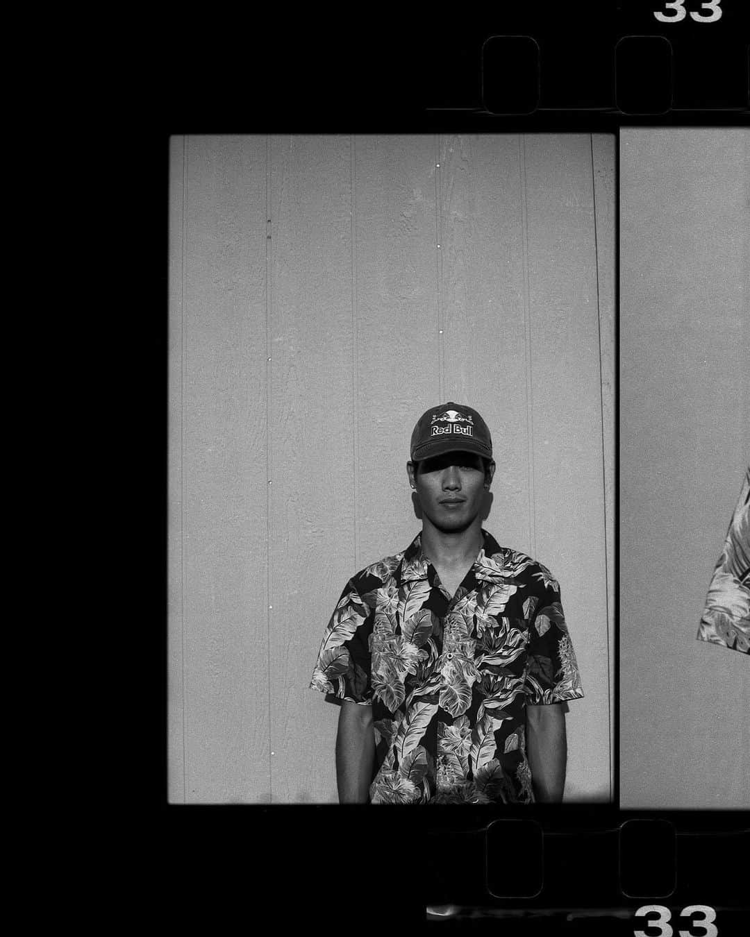のインスタグラム：「🌝🌺🌚 @hufworldwide @kodak 📸 @pbnj_all_day」