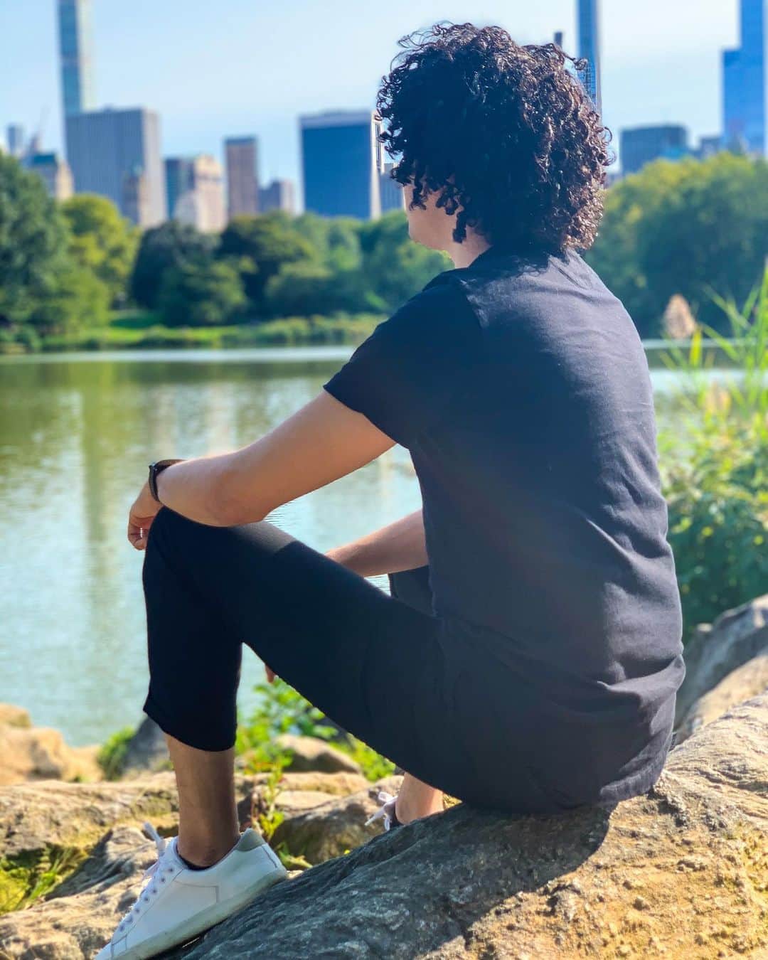 サム・アウヴェスのインスタグラム：「Just enjoy the view. #centralpark #nyc」