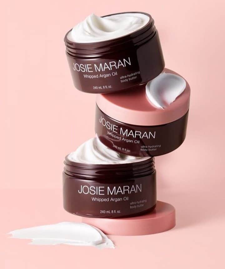 ULTA Beautyさんのインスタグラム写真 - (ULTA BeautyInstagram)「Proud to officially welcome @josiemaran to the Ulta Beauty fam! Made with 100% argan oil for an endless list of benefits—to name a few: 💛 Moisturizing 💛 Acne healing  💛 Hair and scalp conditioning  💛 Skin smoothing 💛 And so much more.  #ultabeauty  #Regram @josiemaran」9月22日 6時00分 - ultabeauty