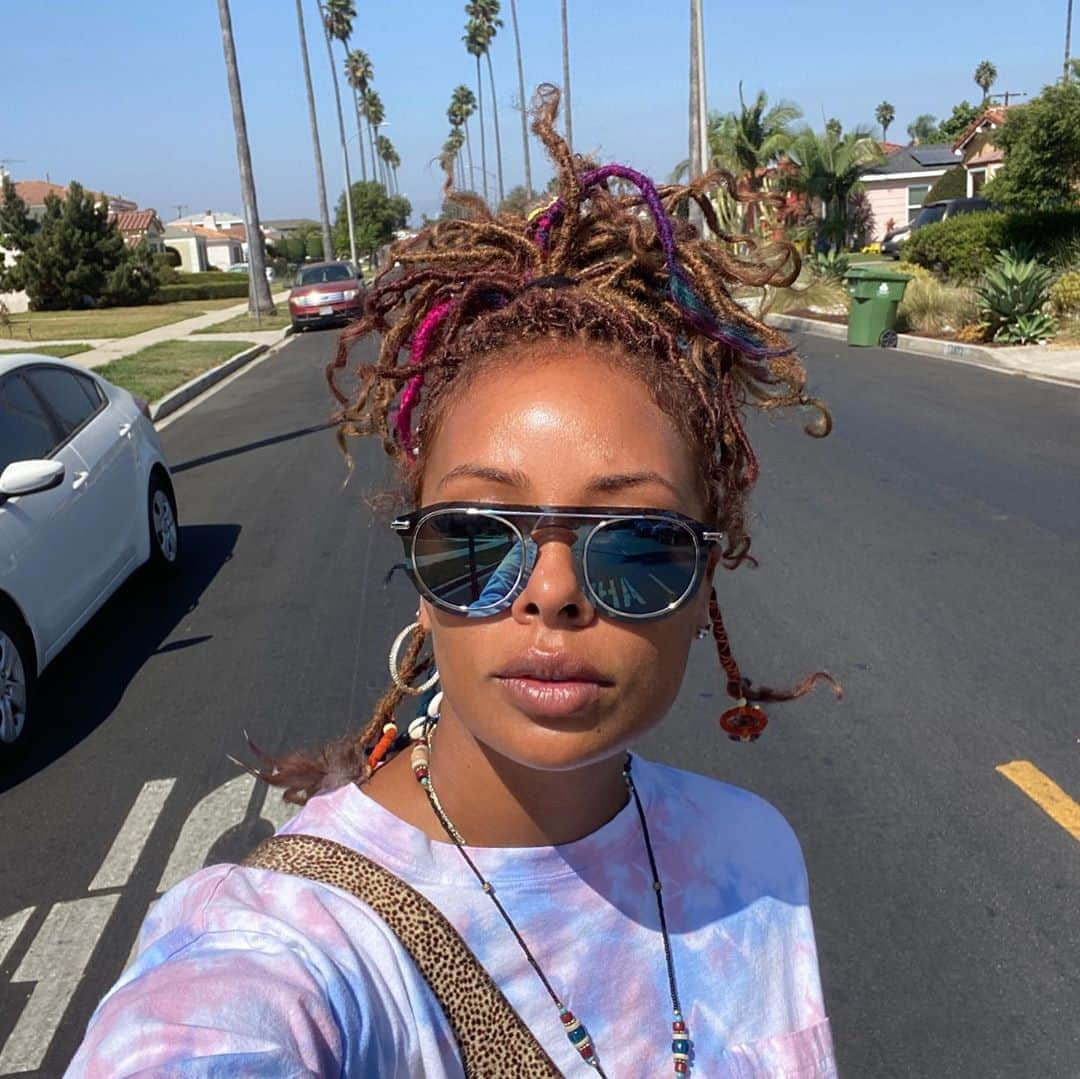 エヴァ・マルセルさんのインスタグラム写真 - (エヴァ・マルセルInstagram)「🌴 🌻🌴 it’s Slauson Heax」9月22日 6時45分 - evamarcille