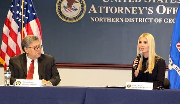 イヴァンカ・トランプさんのインスタグラム写真 - (イヴァンカ・トランプInstagram)「‪Today in Georgia, AG Barr and I announced the largest investment for trafficking support services in US history, OVER $100 Million in grants.   To the missing and trafficked across the Nation — we will never stop looking for you, we will not rest until you have justice! #EndTrafficking  📸: Official DOJ photographer 📸: Al Drago  @al_drago」9月22日 7時16分 - ivankatrump