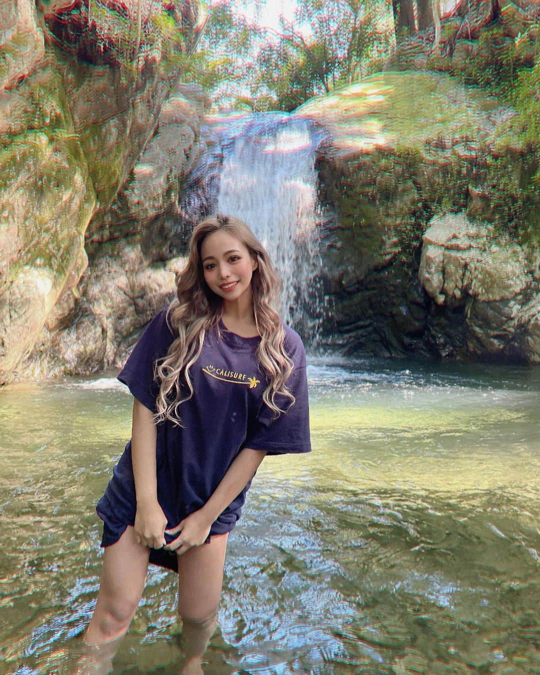 ぽょ姫さんのインスタグラム写真 - (ぽょ姫Instagram)「#🏞 #🌳 #🍃  ⁑ 最近のお出かけ写真いっぱい 溜まりすぎて投稿が追いつけなくなった🤣🍃 ⁑ いつかの近場で滝を見に行ってました❤️ もっと迫力のある滝が見たくていっぱい 調べたのでいつか行った時に載せます♡ 川の水はもう冷たすぎてずっとは入ってられなかったです😰 ⁑ 夏にやりたいことが9月いっぱいまで 続いてるからまだまだ夏の気分です😳 夜冷えてて寒いけど🥶❄️ ⚘岡崎市  #自然 #自然が好き #森 #山 #登山 #ハイキング #ハイキング女子 #ハイキングコース #岡崎 #くらがり渓谷 #幻の滝 #不動の滝 #滝 #夏の思い出 #岡崎カフェ #岡崎ランチ #バーベキュー #愛知観光 #マイナスイオン #likeforfollow #like4likes #likeforlikeback #followforfollowback #follow #waterfall #waterfallsofinstagram」9月22日 8時45分 - p.o.y.o.h.i.m.e