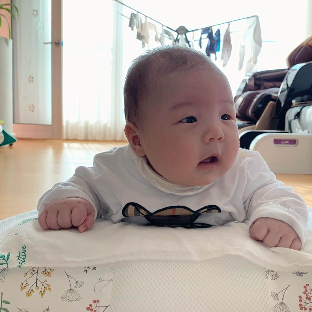 カン・ヘヨンさんのインスタグラム写真 - (カン・ヘヨンInstagram)「+63👶🏻💛 천하장사 만만세에~~~~~~다컸어 유치원가도 되겠어  #심빼꼼🐽사진모아보기」9月22日 9時06分 - mangdoo_noona