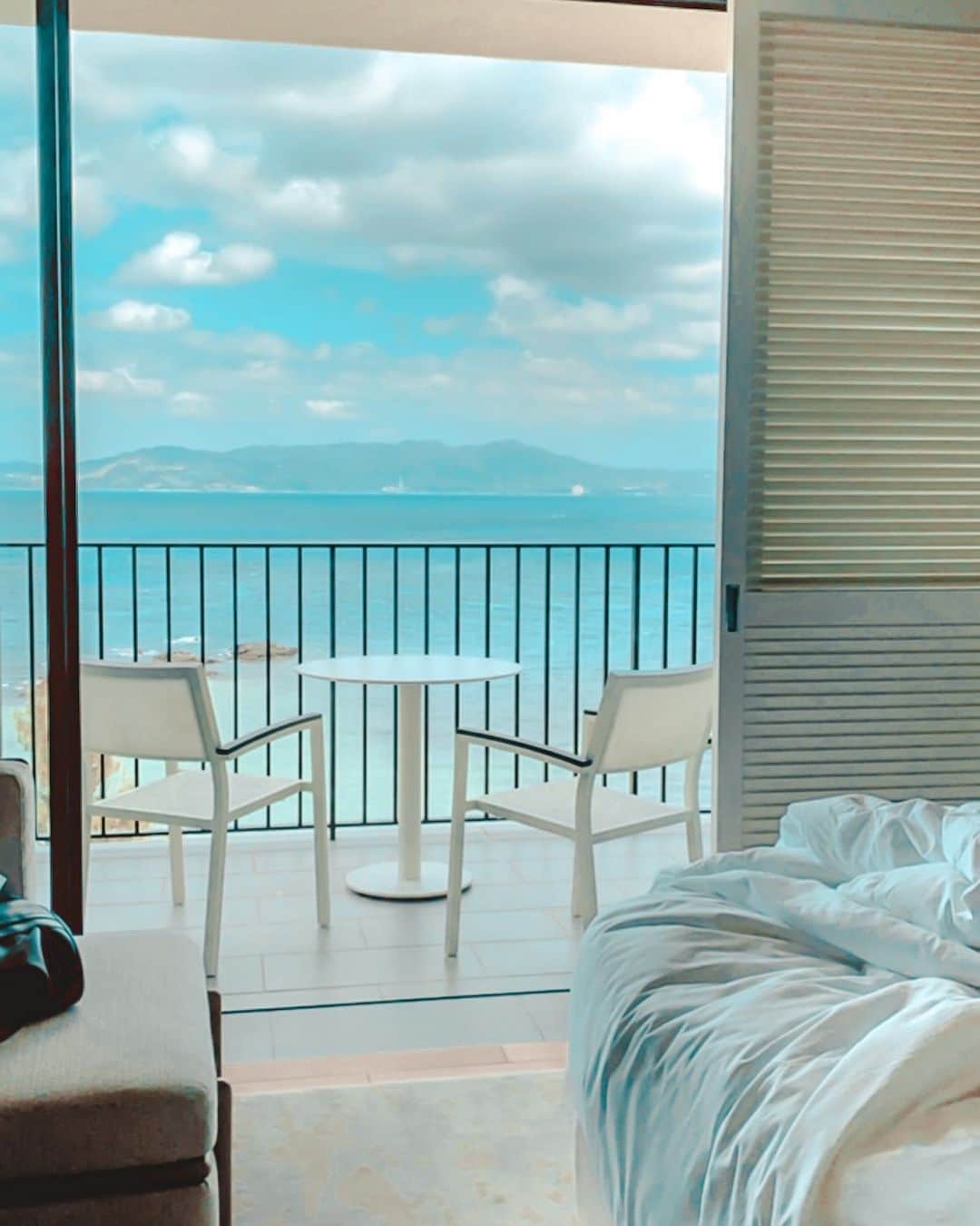 福井仁美さんのインスタグラム写真 - (福井仁美Instagram)「I wanna stay in bed all day💤  #holiday #beachfront」9月22日 9時26分 - hitton28