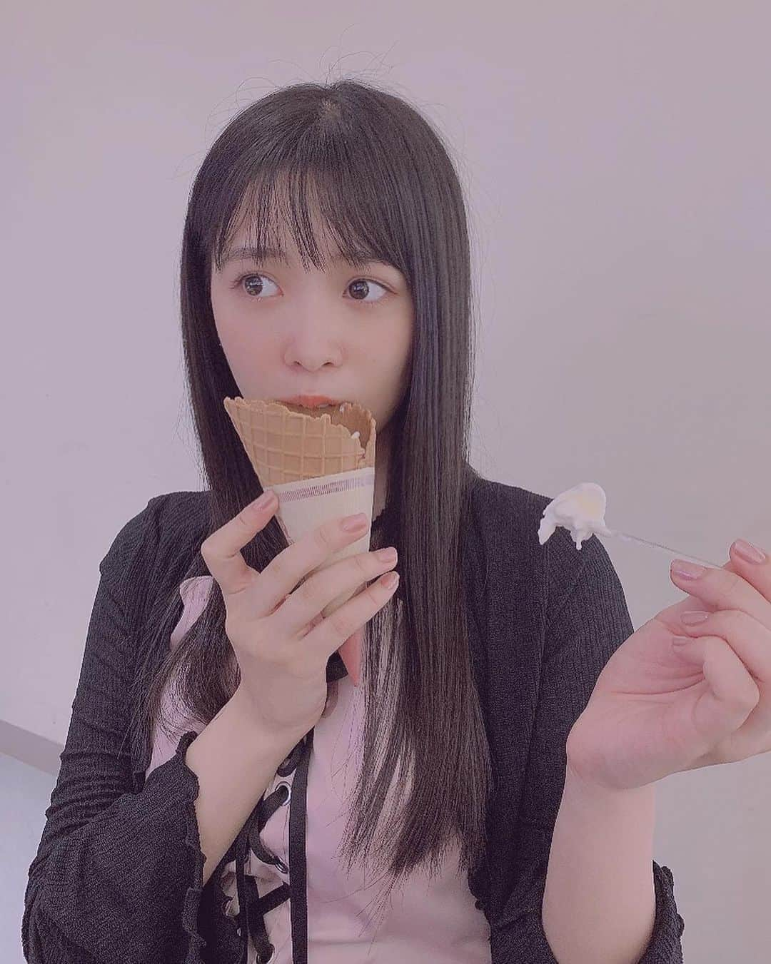 安田桃寧さんのインスタグラム写真 - (安田桃寧Instagram)「. #🍦 #0922」9月22日 19時05分 - peachpeach_o6o8