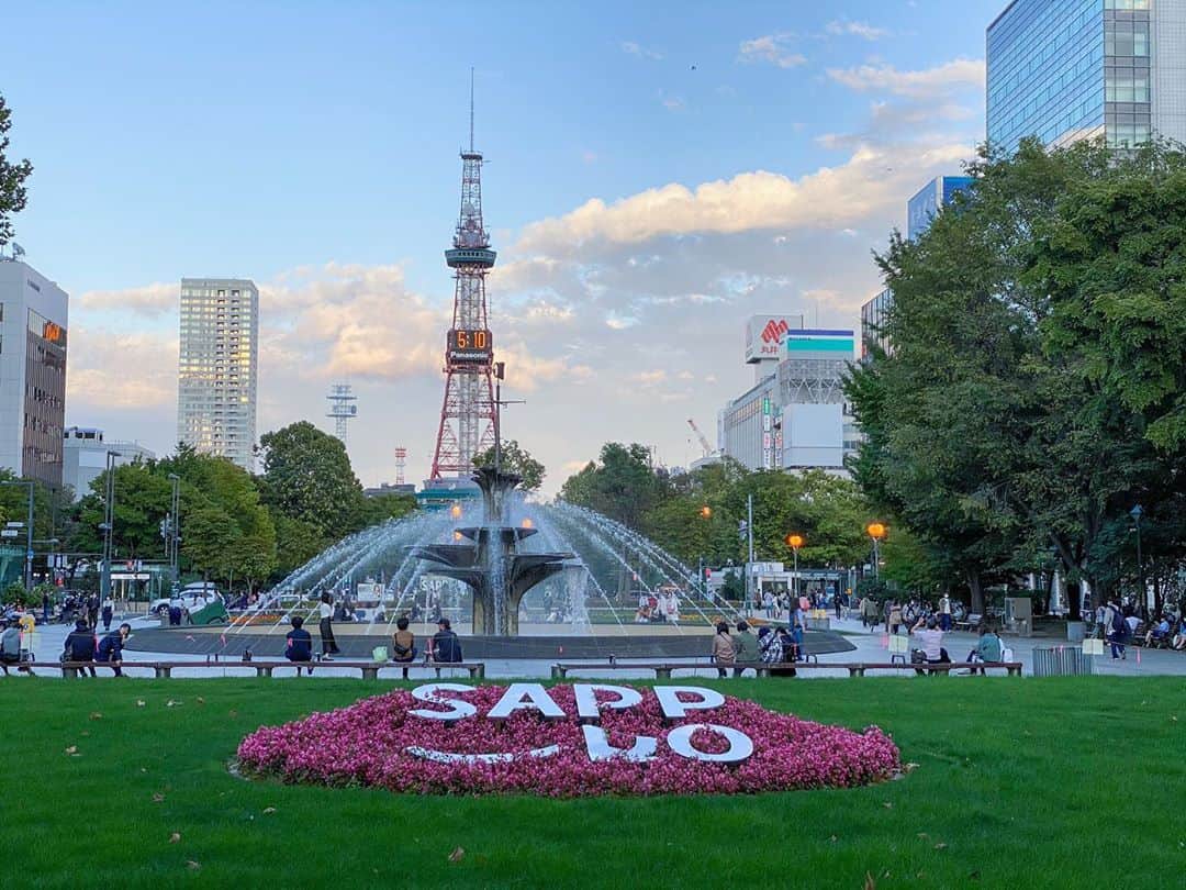 平川はる香のインスタグラム：「. 札幌たのしかった🥰 時節柄色んな人には会えなかったけど、実家でたくさん充電して、美味しいものたくさん食べて、たぶんちょっと太った🤢 . あしたは朝から仕事だわーい🙆🏻‍♀️ . . . #sapporo#hokkaido」