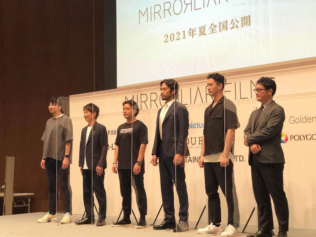 松田一輝のインスタグラム：「「ミラーライアーフィルムズ」記者会見でした。  誰でも映画が撮れる時代　 ぜひ映画を作って応募してみて下さい。 スマホでもいいのです。 5-15分、年齢、職業問わず。 テーマは、「変化」 年間最優秀作品、賞金500万円  詳しくは、 「ミラーライアーフィルムズ」で検索！」