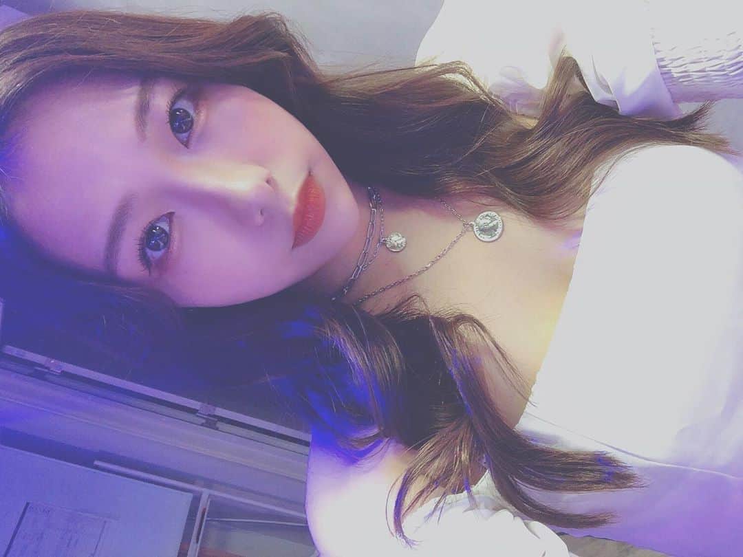 水城夢子のインスタグラム：「パリピの光を浴びました」