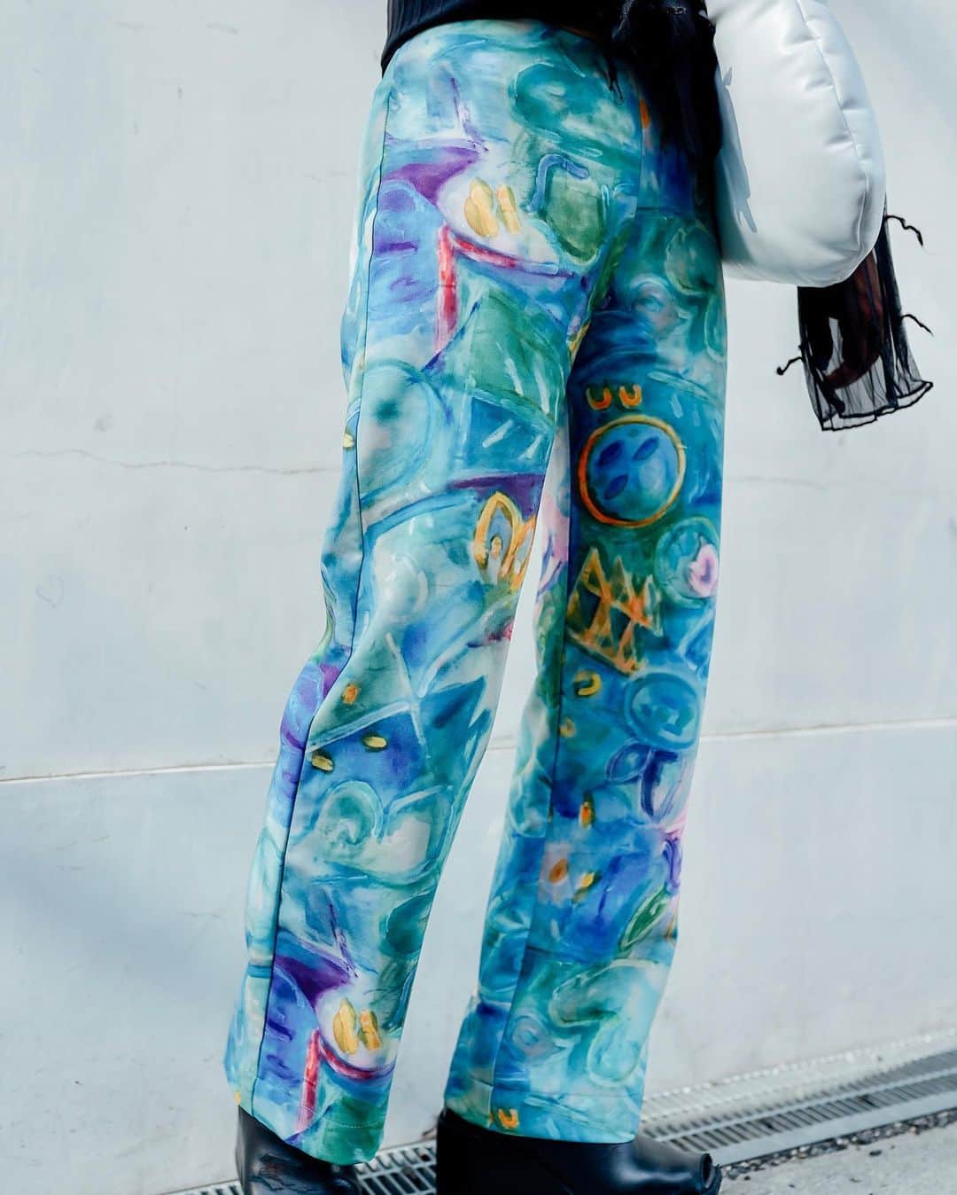 Fashionsnap.comさんのインスタグラム写真 - (Fashionsnap.comInstagram)「【#スナップ_fs】 Name 寺内 亜耶香 Shirt #used Pants #CollinaStrada Bag #AWAKEMode Shoes #MARQUESALMEIDA Eyewear #RayBan  #fashionsnap #fashionsnapwo_women」9月22日 15時30分 - fashionsnapcom